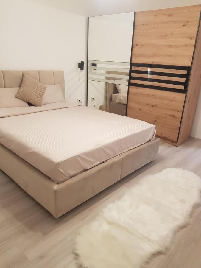 City Diamond Apartment Skopje Exterior photo